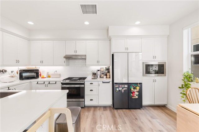 116 Tenor, Irvine, CA 92618