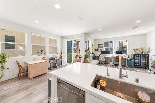 116 Tenor, Irvine, CA 92618