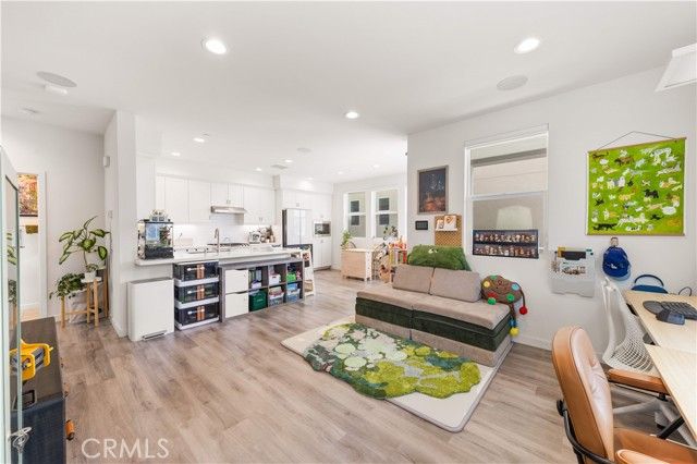 116 Tenor, Irvine, CA 92618