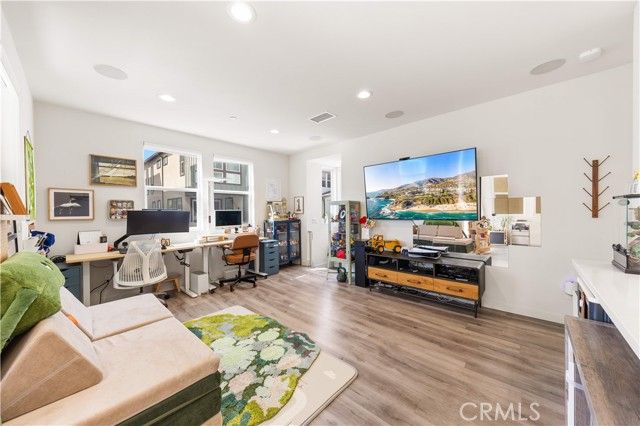 116 Tenor, Irvine, CA 92618