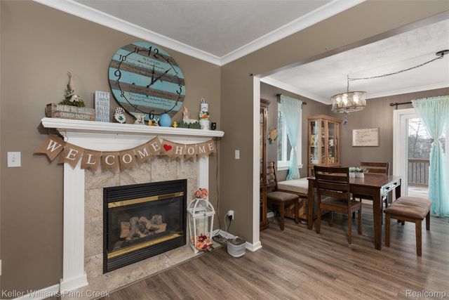 2456 Spartans Trail, Hamburg Township, MI 48169