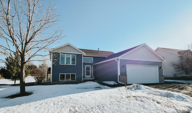 2226 Belfast Street W, Rosemount, MN 55068