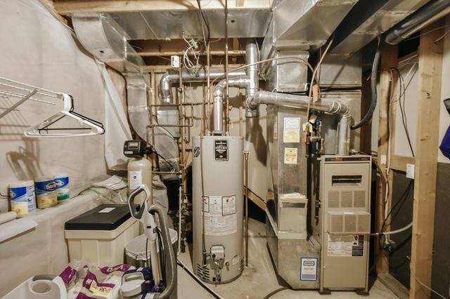 2226 Belfast Street W, Rosemount, MN 55068