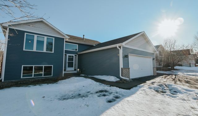 2226 Belfast Street W, Rosemount, MN 55068