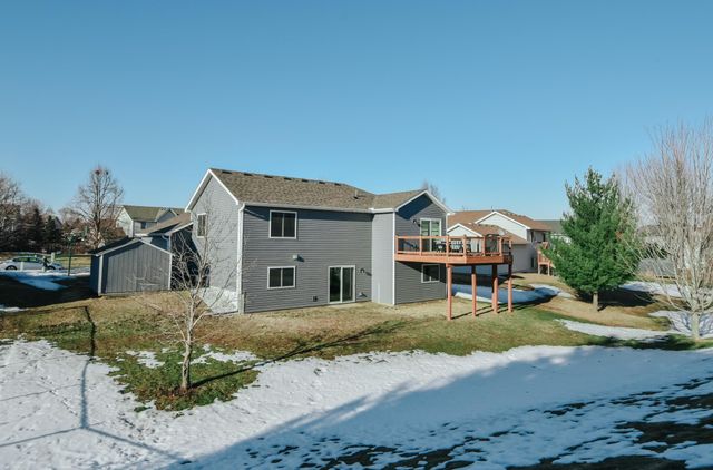 2226 Belfast Street W, Rosemount, MN 55068