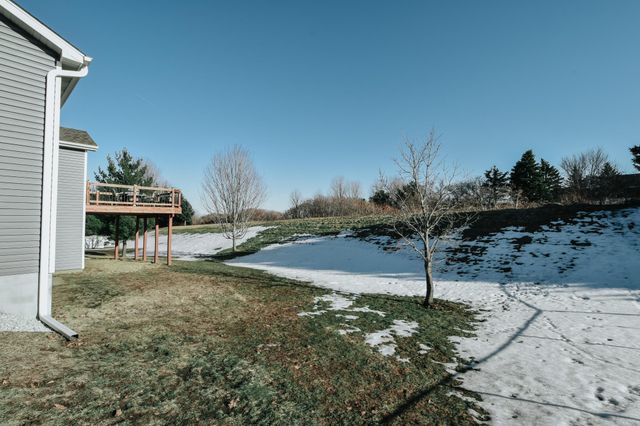 2226 Belfast Street W, Rosemount, MN 55068