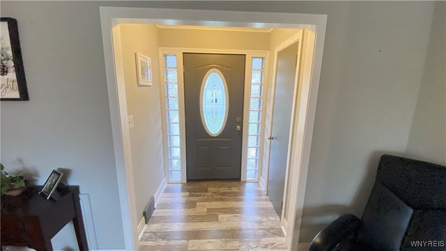 102 Grove Street, Evans, NY 14006