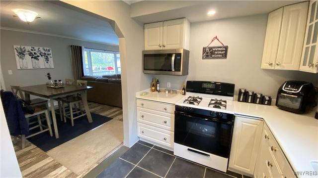 102 Grove Street, Evans, NY 14006