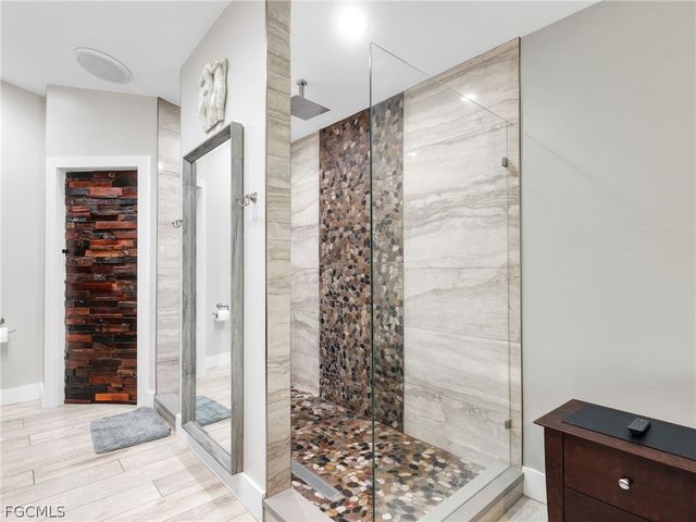 21232 Waymouth RUN, Estero, FL 33928