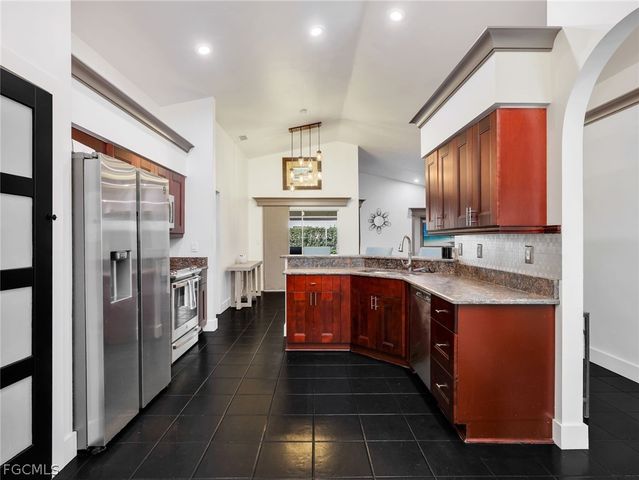 21232 Waymouth RUN, Estero, FL 33928