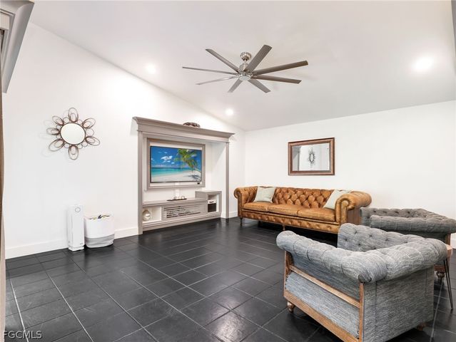 21232 Waymouth RUN, Estero, FL 33928