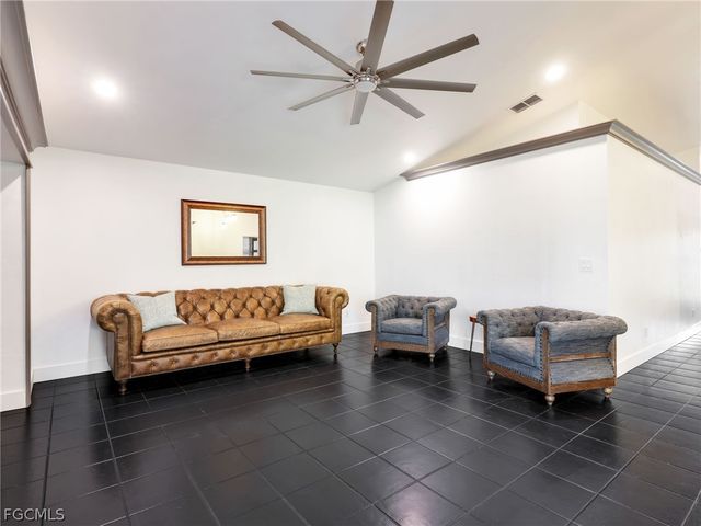 21232 Waymouth RUN, Estero, FL 33928