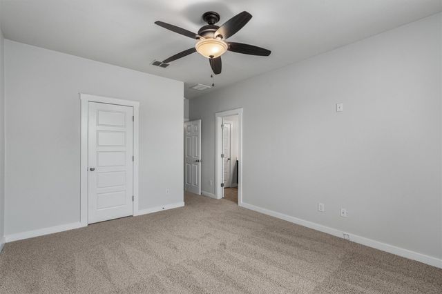 2001 Faro DR 50, Austin, TX 78741
