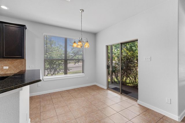 2001 Faro DR 50, Austin, TX 78741