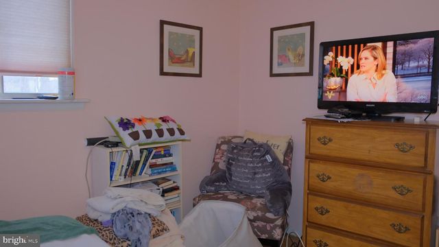 716 SUNSET DR, Somerdale, NJ 08083