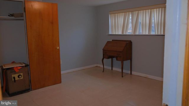 716 SUNSET DR, Somerdale, NJ 08083