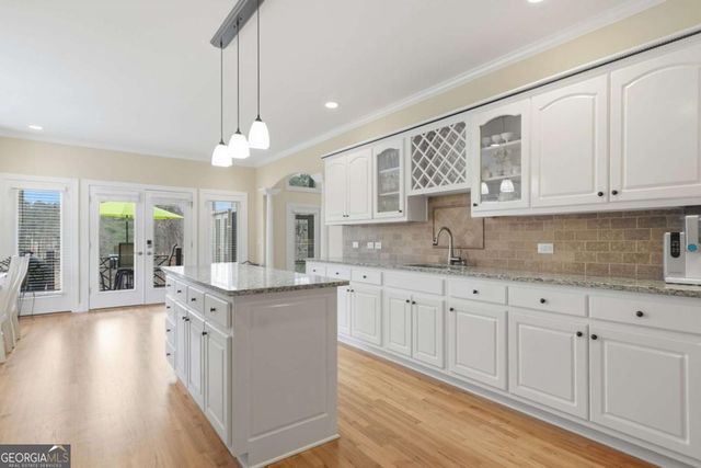 3219 Eagle Watch Drive, Woodstock, GA 30189