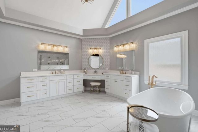 3219 Eagle Watch Drive, Woodstock, GA 30189