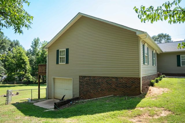 262 Bagwell Dr, Pauline, SC 29374