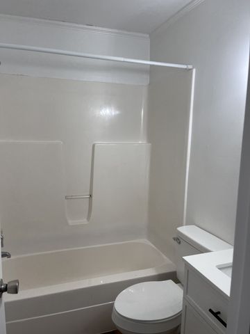 255 Maple St, Savannah, TN 38372