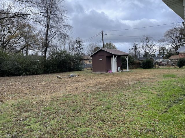 255 Maple St, Savannah, TN 38372