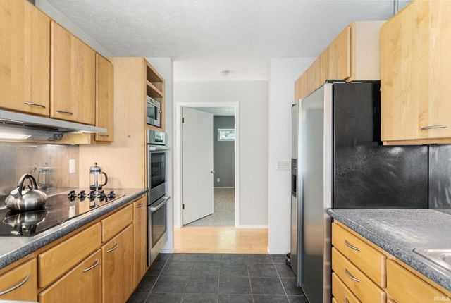 26670 Brush Trail, South Bend, IN 46628