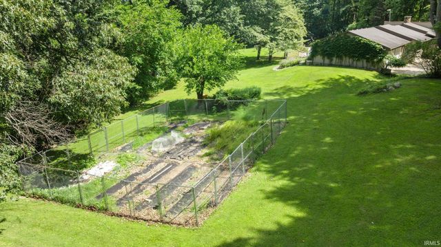 26670 Brush Trail, South Bend, IN 46628
