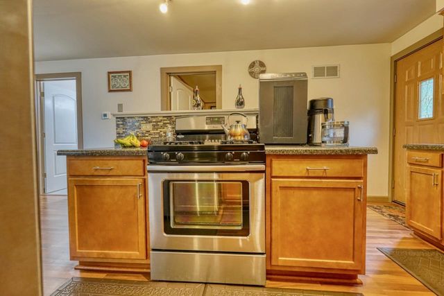 1705 E Road Six, Edgerton, WI 53534