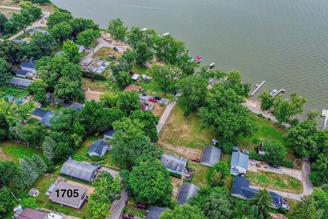 1705 E Road Six, Edgerton, WI 53534