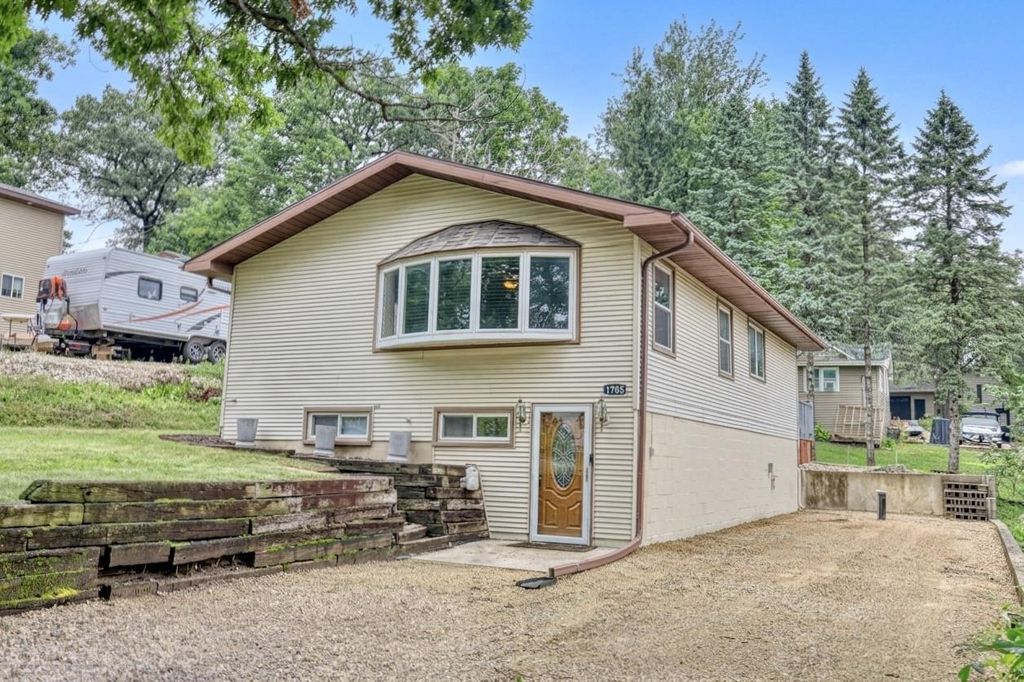 1705 E Road Six, Edgerton, WI 53534