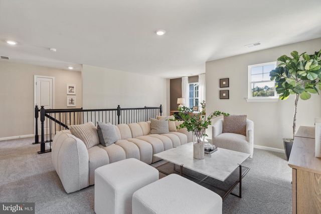 7778 SECRET KNOLL TER, Mechanicsville, VA 23111