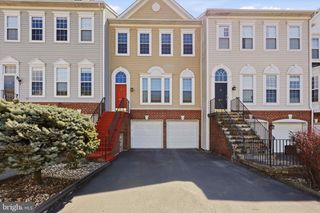 825 W BOXBOROUGH DR, Wilmington, DE 19810