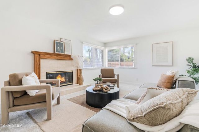 2037 Stanford Drive, Simi Valley, CA 93065