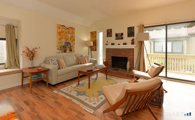 1016 Heritage Village B, Southbury, CT 06488