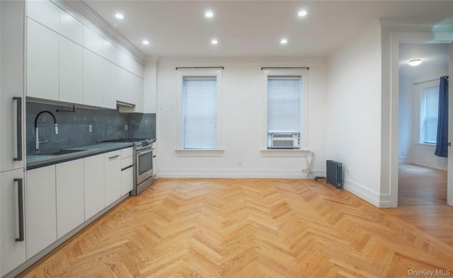24-51 38TH Street A4, Astoria, NY 11103