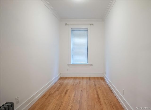 24-51 38TH Street A4, Astoria, NY 11103