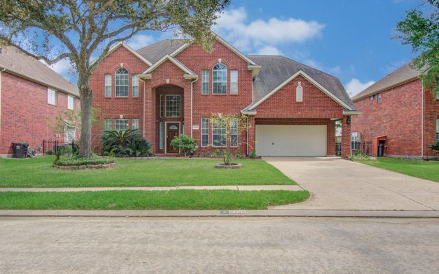 9408 Sundown Drive, Pearland, TX 77584
