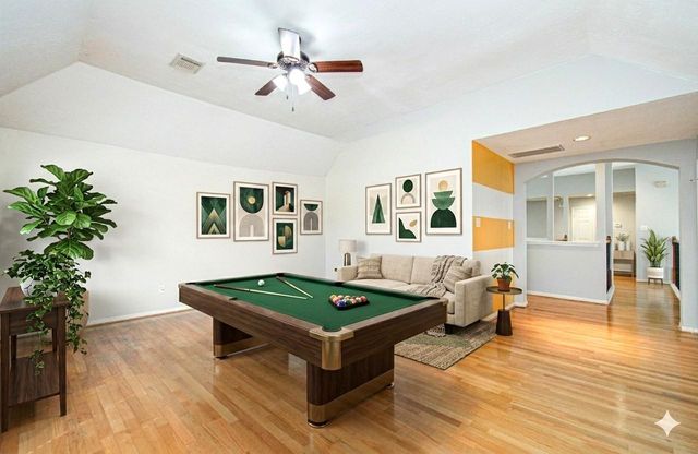 9408 Sundown Drive, Pearland, TX 77584