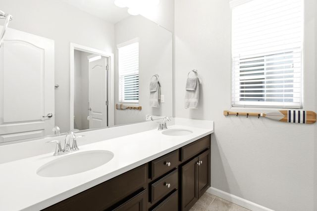 4109 Autumn Crossing Ln, Rocklin, CA 95677