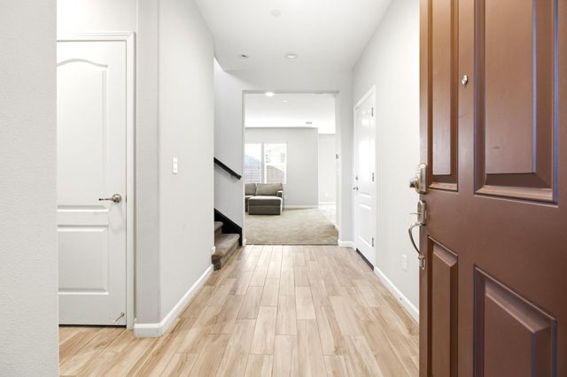 4109 Autumn Crossing Ln, Rocklin, CA 95677