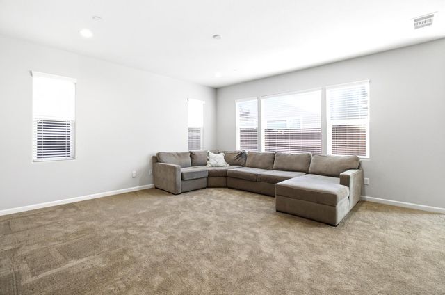 4109 Autumn Crossing Ln, Rocklin, CA 95677
