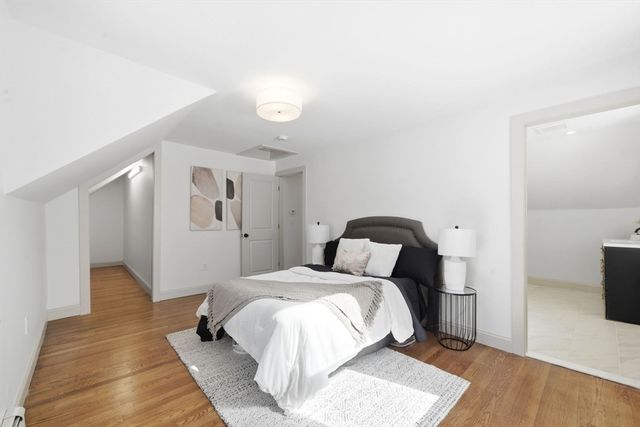 61 Nahant St, Wakefield, MA 01880