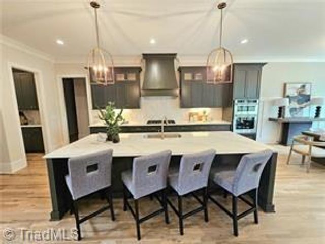 7519 Shadow Creek Drive, Summerfield, NC 27358