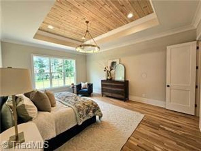 7519 Shadow Creek Drive, Summerfield, NC 27358