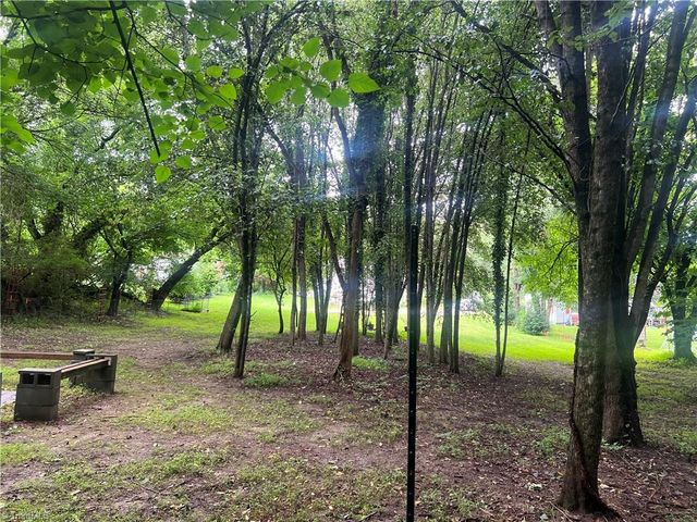127 Sydnor Street, Mount Airy, NC 27030