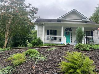 127 Sydnor Street, Mount Airy, NC 27030