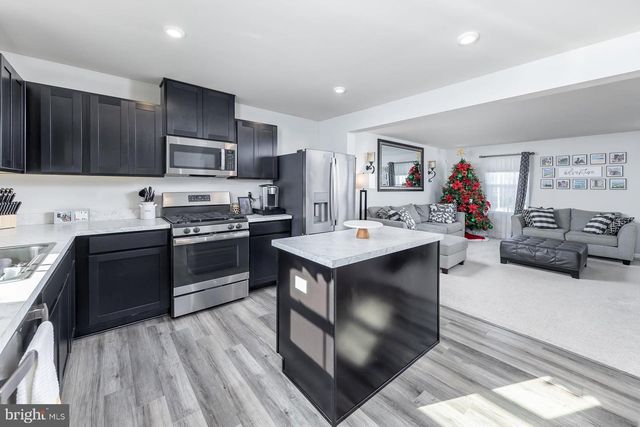 58 BURR ST, Williamstown, NJ 08094