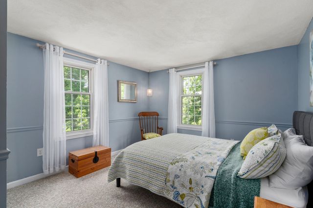 2 Grandview Road, Windham, NH 03087