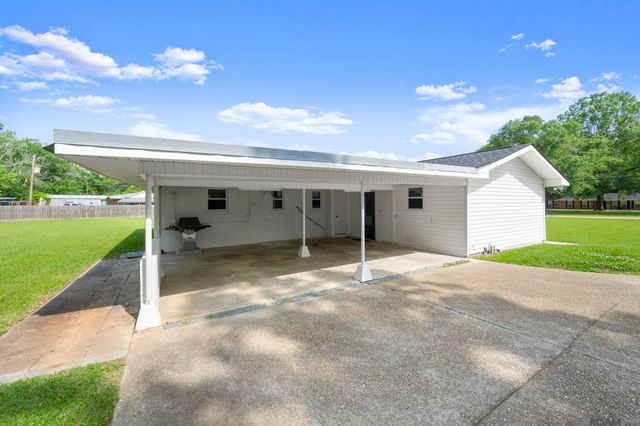 31853 Netterville Rd, Denham Springs, LA 70726