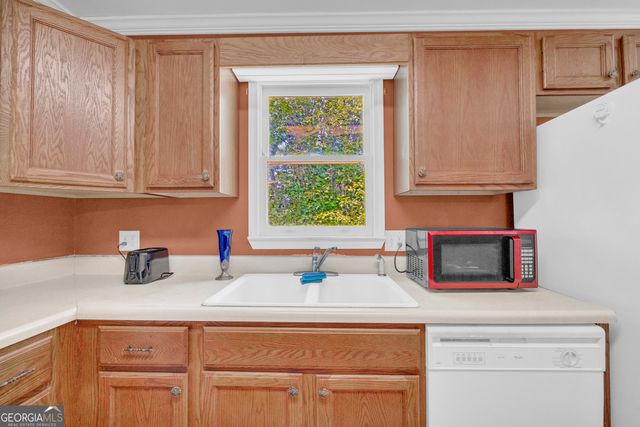 807 Satterfield Road, Cleveland, GA 30528